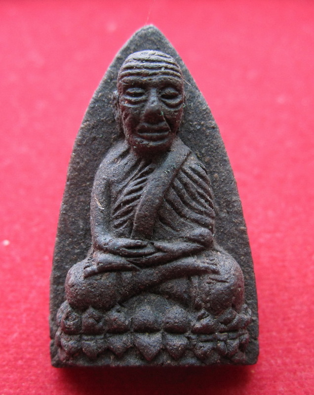 หลวงปู่ทวด รุ่น สก (เนื้อว่าน)