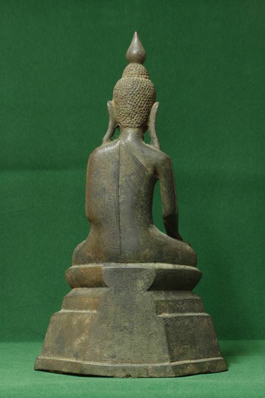 พระบูชาเชียงแสน ศิลป์ฝาง