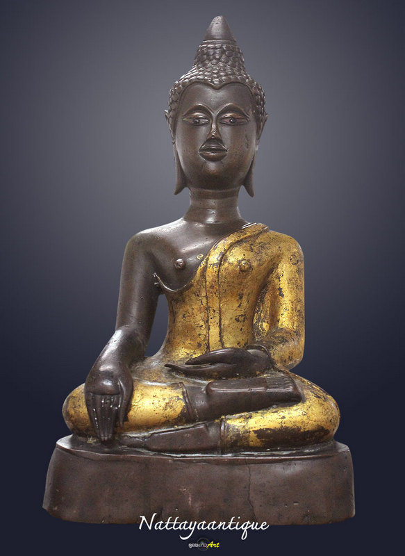 พระบูชา  หน้าตัก 5.5 นิ้ว สูง 11 นิ้ว