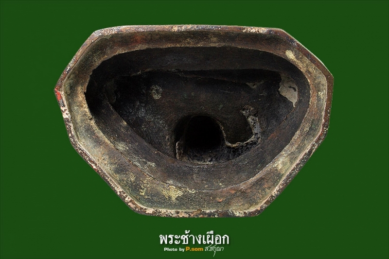 พระบูชาเชียงแสน สิงห์ ๓ ศิลปะเชียงแสนสิงห์ ๑ หน้าตัก ๕ นิ้ว (ช่างหลวง)