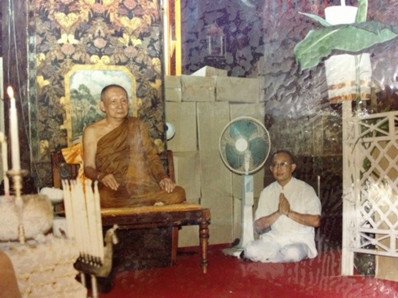 พระชัยวัฒน์สมเด็จญาณสังวรเนื้อเงิน ปี 33 เหมา 20 องค์ 