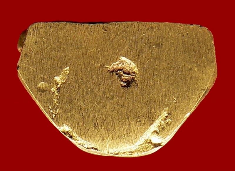 รูปหล่อโบราณรุ่นแรก เนื้อทองเหลือง ครูบาอิน อินโท วัดฟ้าหลั่ง จ.เชียงใหม่ 