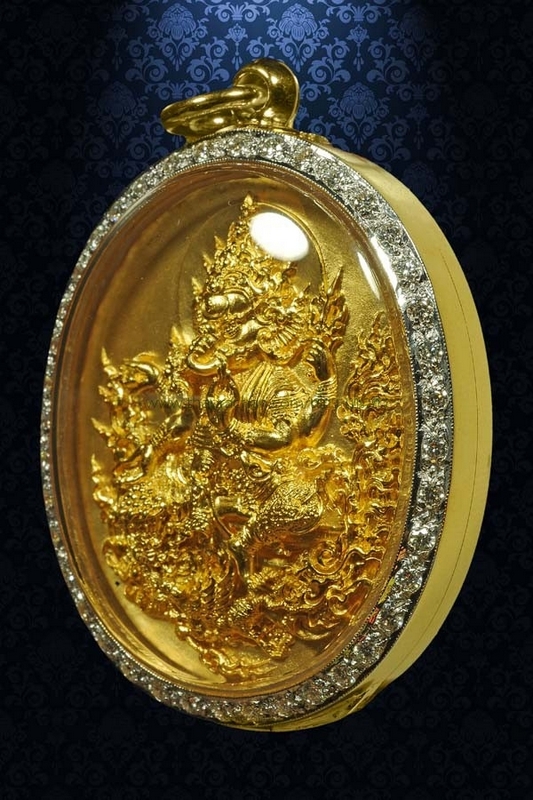 สุดยอดปฎิมากรรมบนพื้นโลกมนุษย์ พระพิฆเนศ เนื้อทองคำ