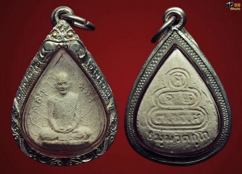 พระผงพรายกุมารพิมพ์ใบโพธิ์เจ้าคุณนร  หลวงปู่ทิม ปลุกเสก เหลี่ยมเงิน
