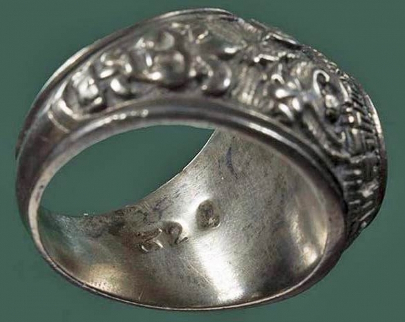 แหวน ๙๐ ปี หลวงปู่แหวน