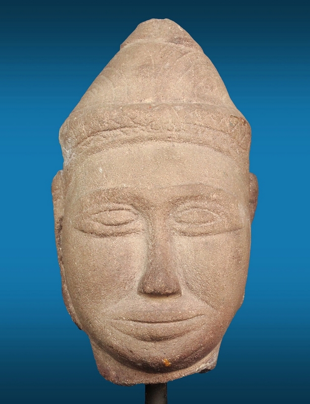 เศียรพระล้านนา  HEAD OF BUDDHA.