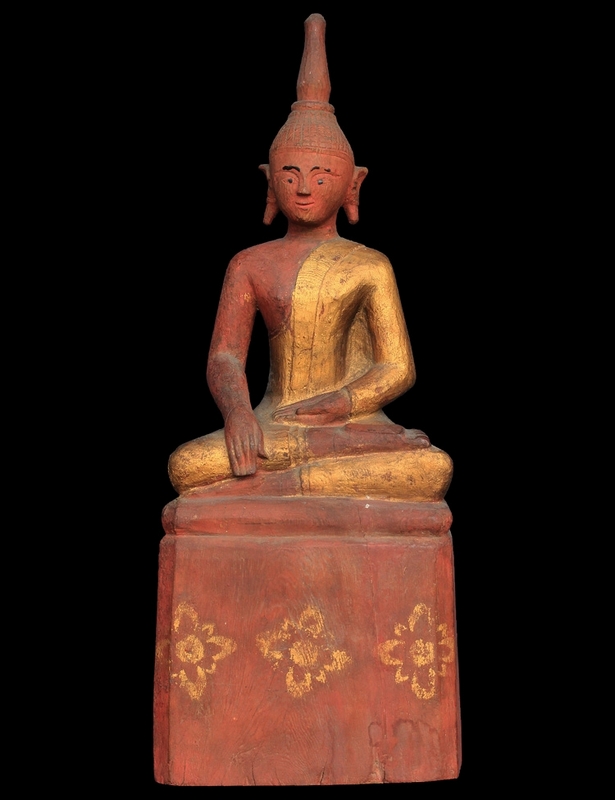 พระเจ้าไม้เมืองน่าน B.  NORTHERN THAI SEATED BUDDHA