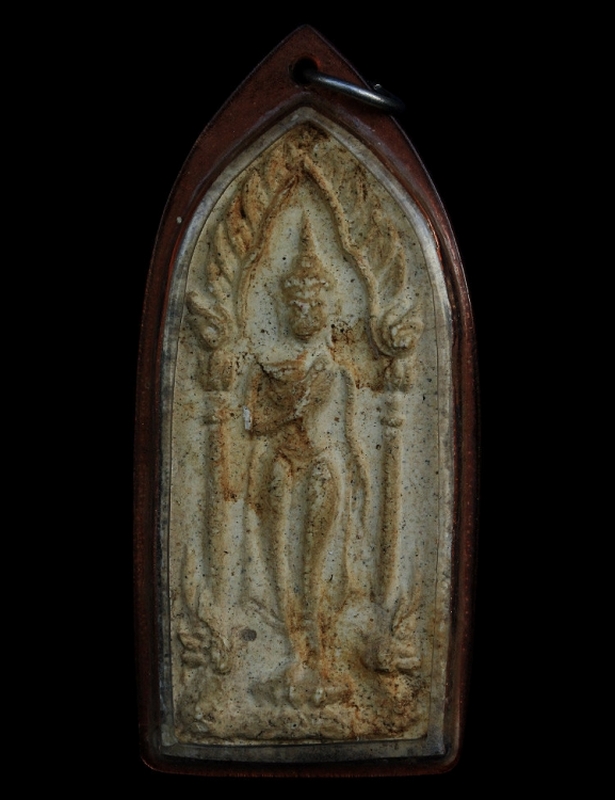 พระลีลาประทานพร ลพ.แหนง วัดหนองบัว
