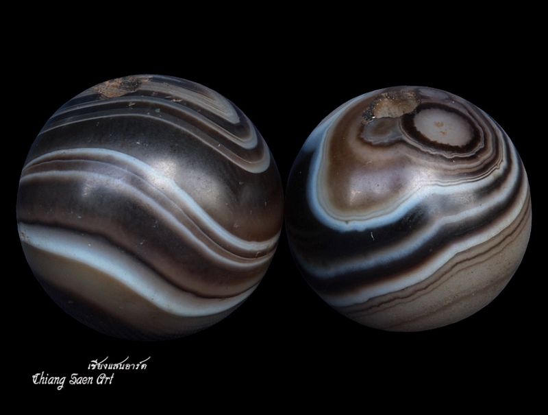 ลูกปัด AGATE โบราณคัดลายสวยมาเป็นคู่