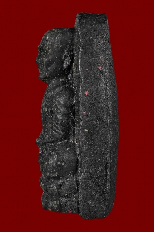 หลวงปู่ทวดเนื้อว่าน ปี24 