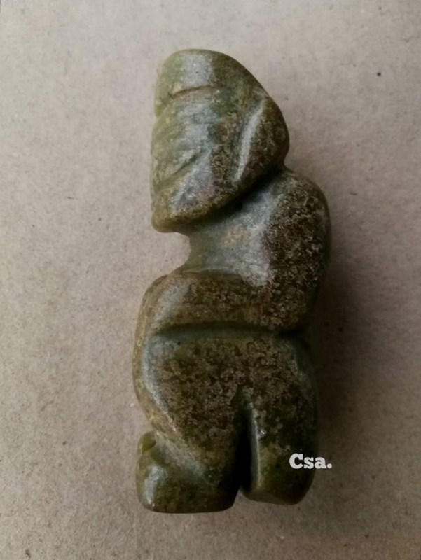เทพเจ้าองชาน หินหยกเขียว ยุควัฒนธรรมหิน ประเทศจีน