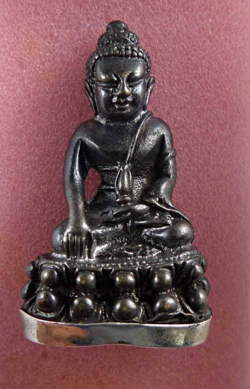 พระกริ่งครูบาอิน อินโท 
