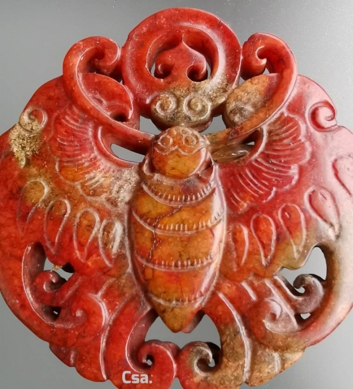 จี้ผีเสื้อเนื้อหยกสีแดง ยุคราชวงศ์ฮั่น 2 พันกว่าปี 