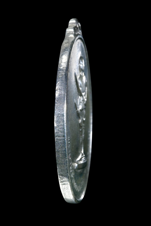 เหรียญพระยาพิชัยดาบหัก รุ่นแรก เนื้อเงิน สร้างน้อยมาก
