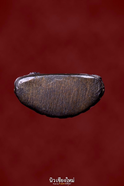 พระชัยวัฒน์ชินบัญชรโสฬส หลวงปู่ทิม วัดละหารไร่ ปี 2533 เนื้อ นวะชนวนชินบัญชร พิเศษตอก2 โค้ต
