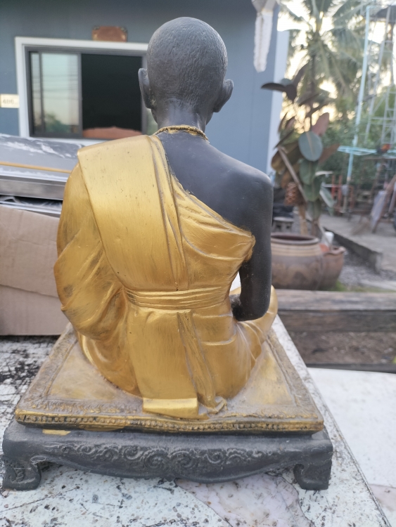 พระครูบาเจ้าศรีวิชัย 9นิ้ว